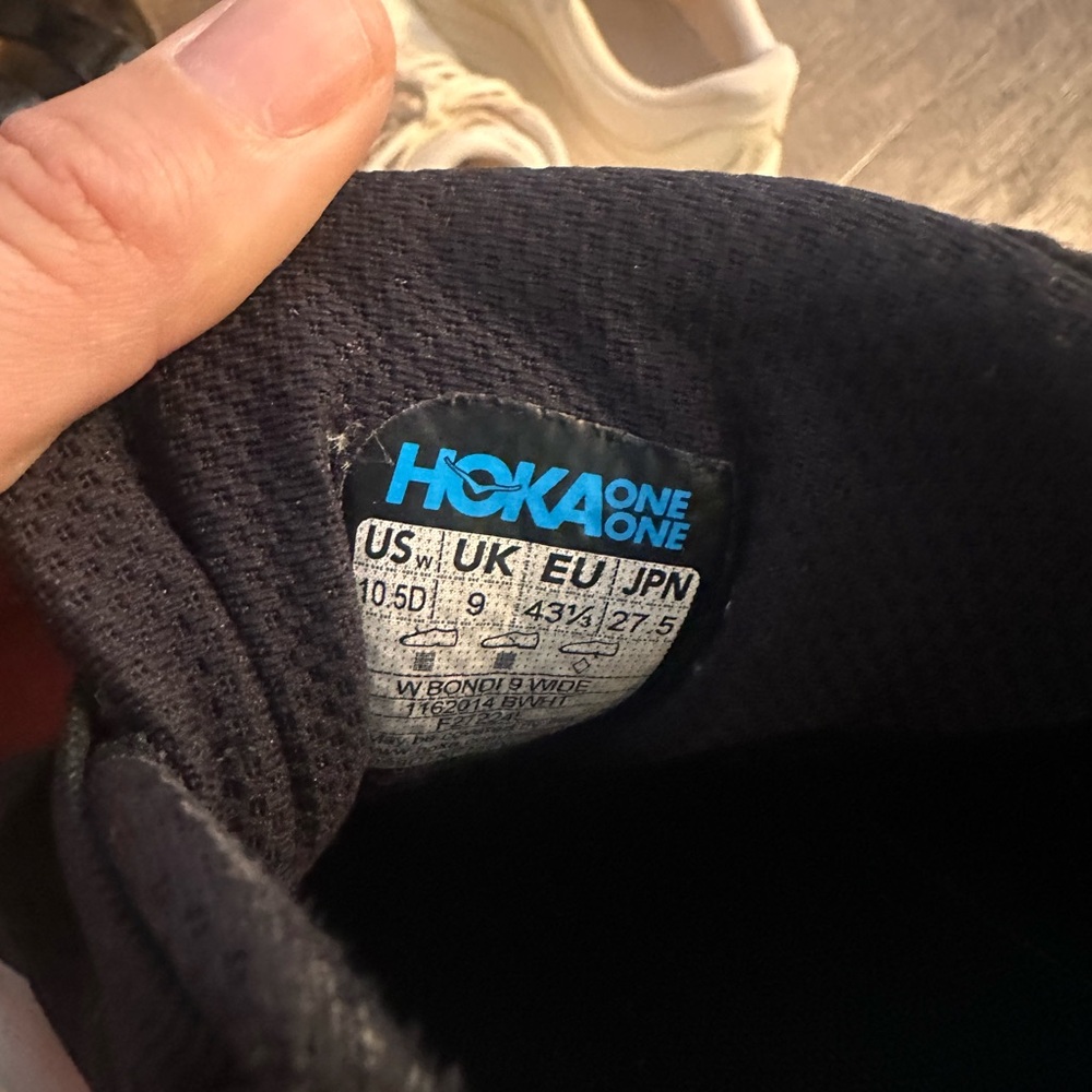 Hoka Black White Running Shoes Bondi 9 Women’s 10.5 W - Picture 6 of 6